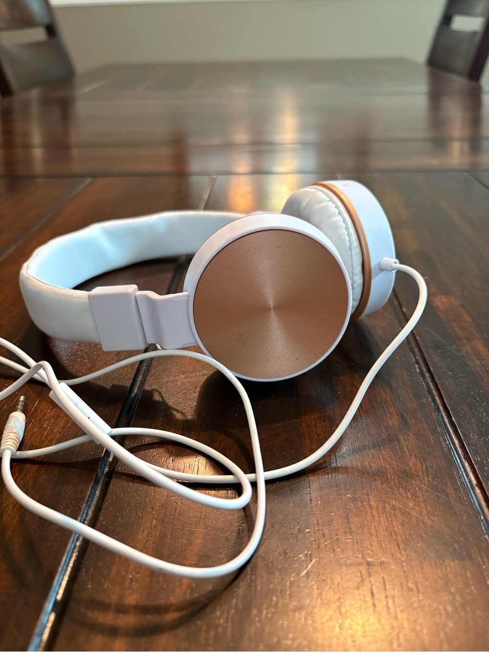 White and Rose Gold On-Ear Headphones - Wired